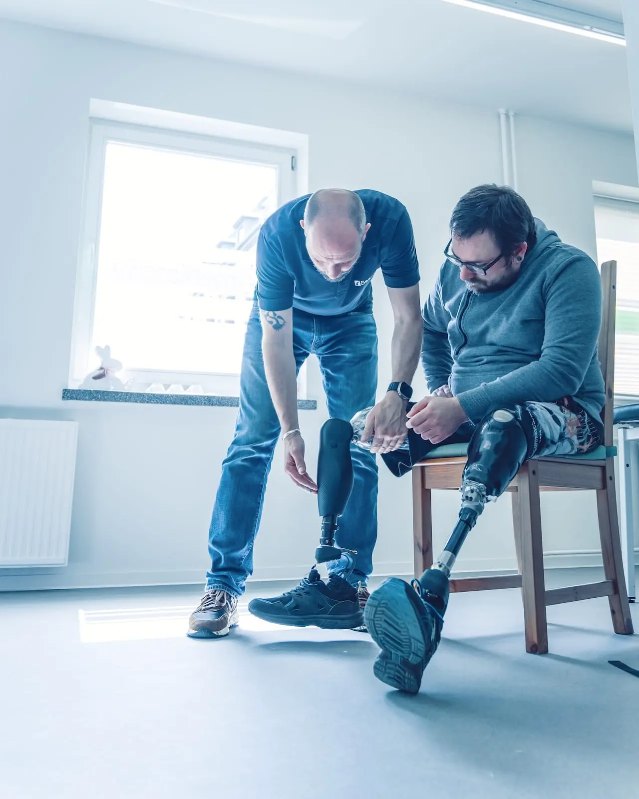 Versorgung mit einem Kniegelenk in der Orthopädietechnik von mediaktiv